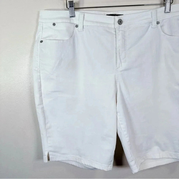 Talbots Womens Size 18W Crop Flawless Five Pocket Boyfriend Jean Short - Picture 3 of 15